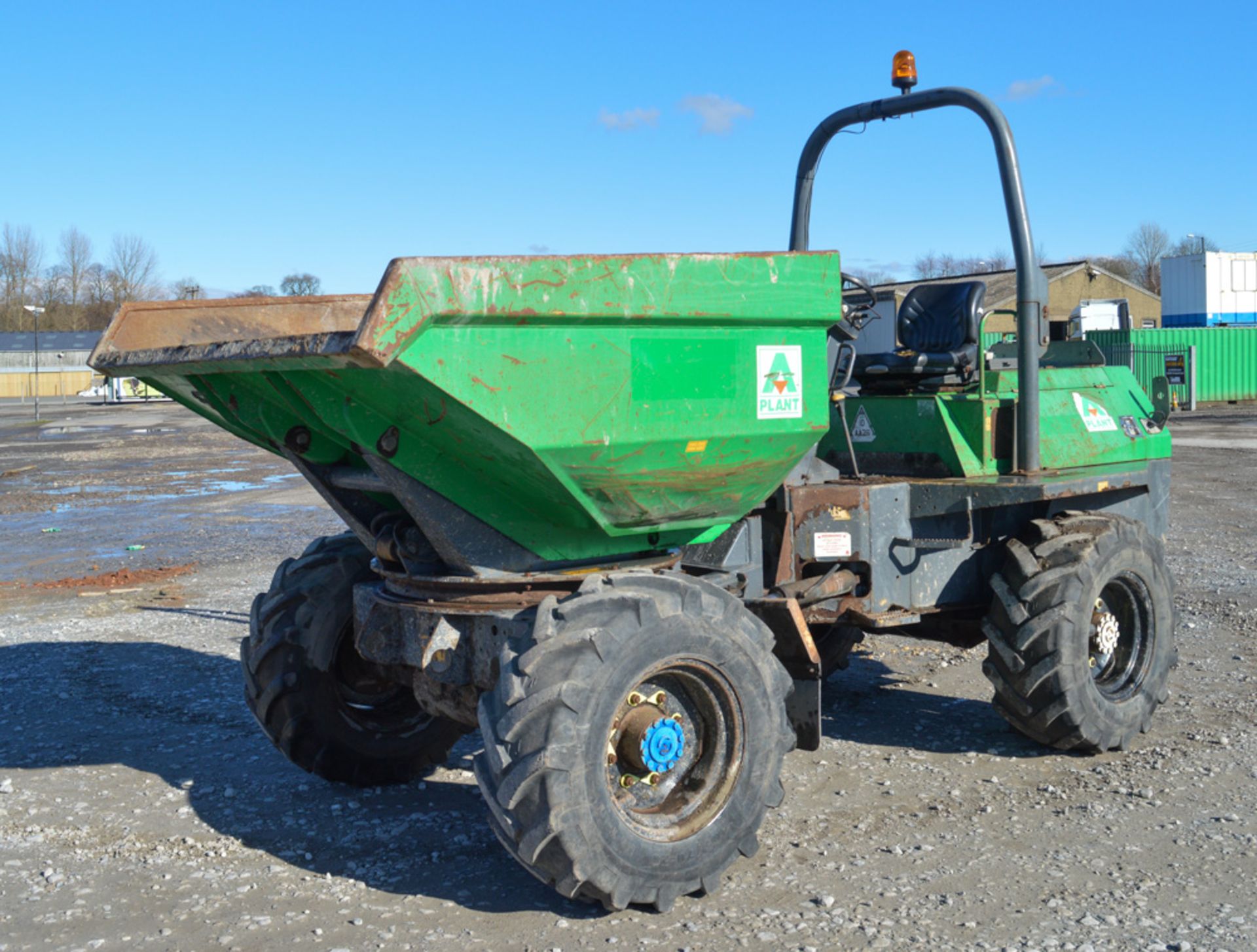 Benford Terex 6 tonne swivel skip dumper Year: 2007 S/N: E709FX675 Recorded Hours: 2175 A444223