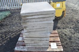 15 - 600mm x 600mm paving slabs