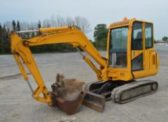 Hanix H36B 3.5 tonne rubber tracked mini excavator Year: 2005 S/N:  Recorded Hours: 6440 blade,