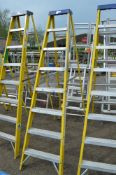 Youngman fibreglass/aluminium 8 tread step ladder FS82768