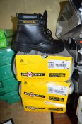 3 pairs of Aimont Trucker safety boots Size 38 New & unused