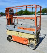 JLG 1930ES 19 ft battery electric self propelled scissor lift Year: 2006 S/N: 200152948 Recorded