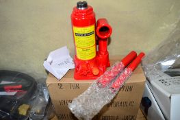 2 - 2 tonne hydraulic bottle jacks New & unused