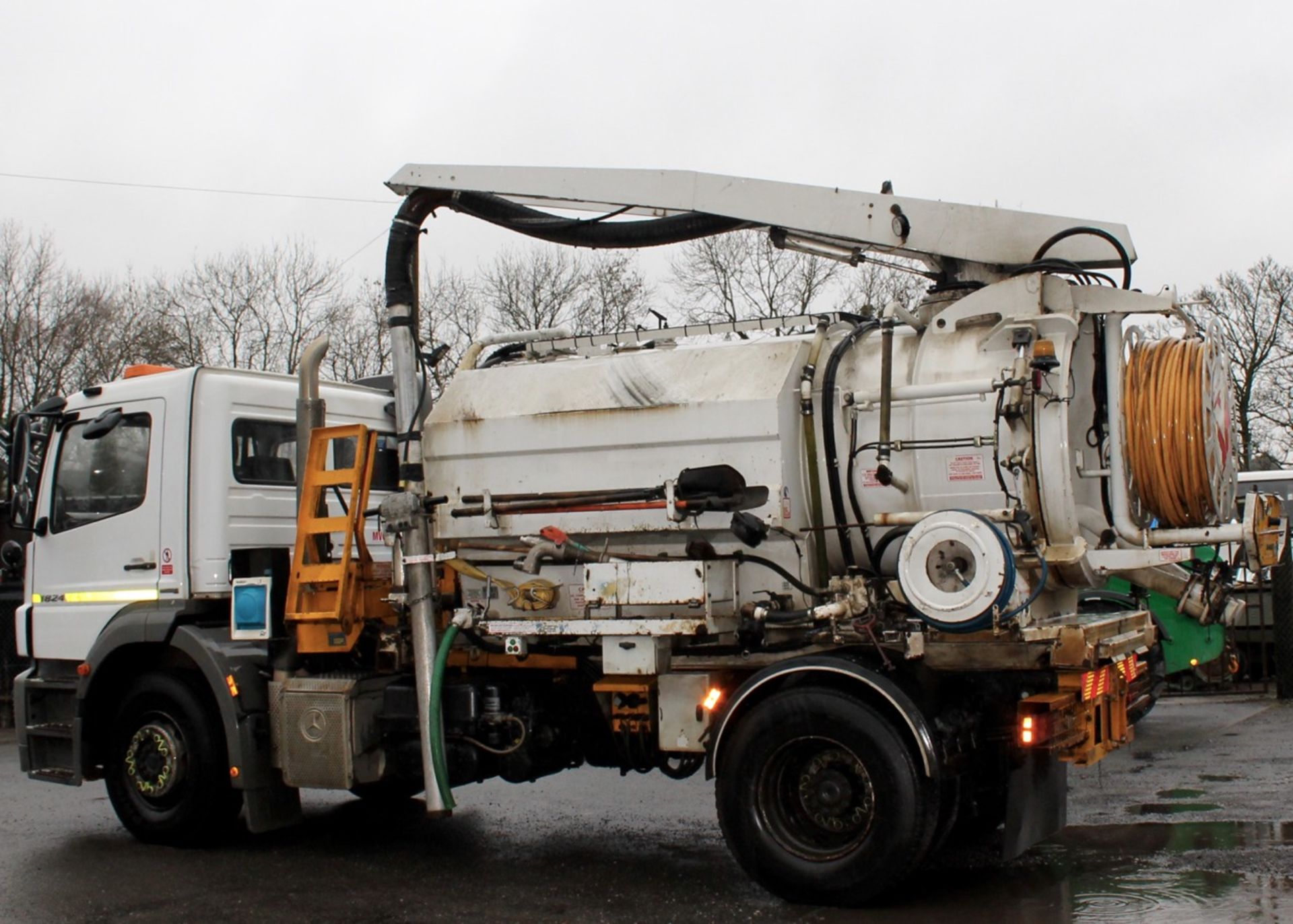 Mercedes Benz Axor 1824 Whale gulley tanker lorry Registration Number: VX57 LDZ Date of - Image 2 of 16