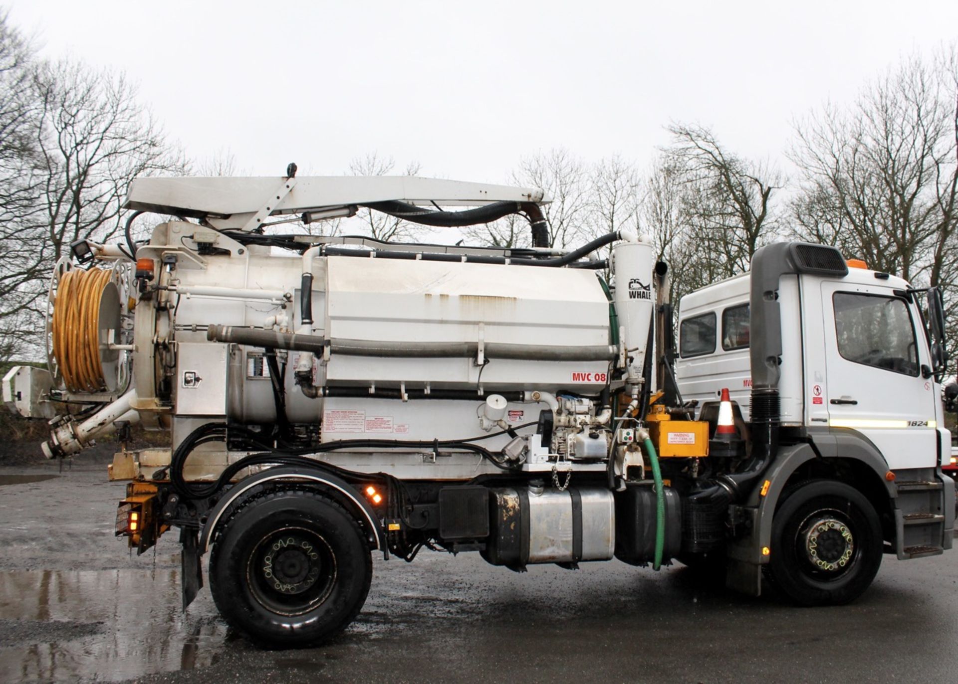 Mercedes Benz Axor 1824 Whale gulley tanker lorry Registration Number: VX57 LDZ Date of - Image 3 of 16