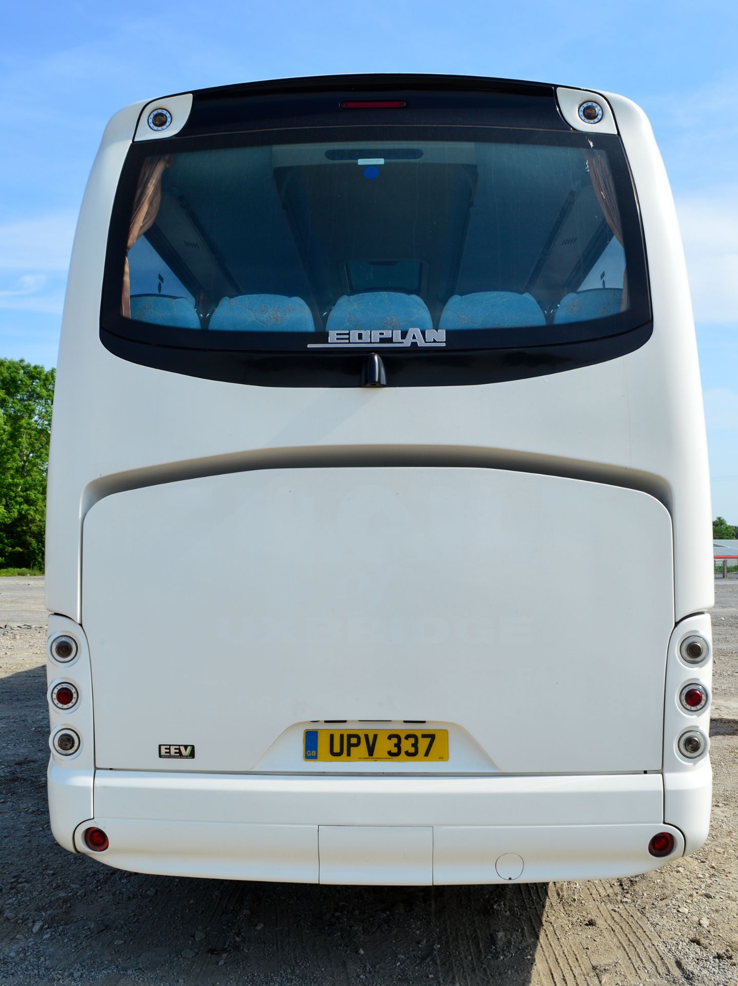 Neoplan Tourliner 49 seat luxury coach Registration Number: MJ11 KVG (UPV 337 has been retained) - Image 6 of 11