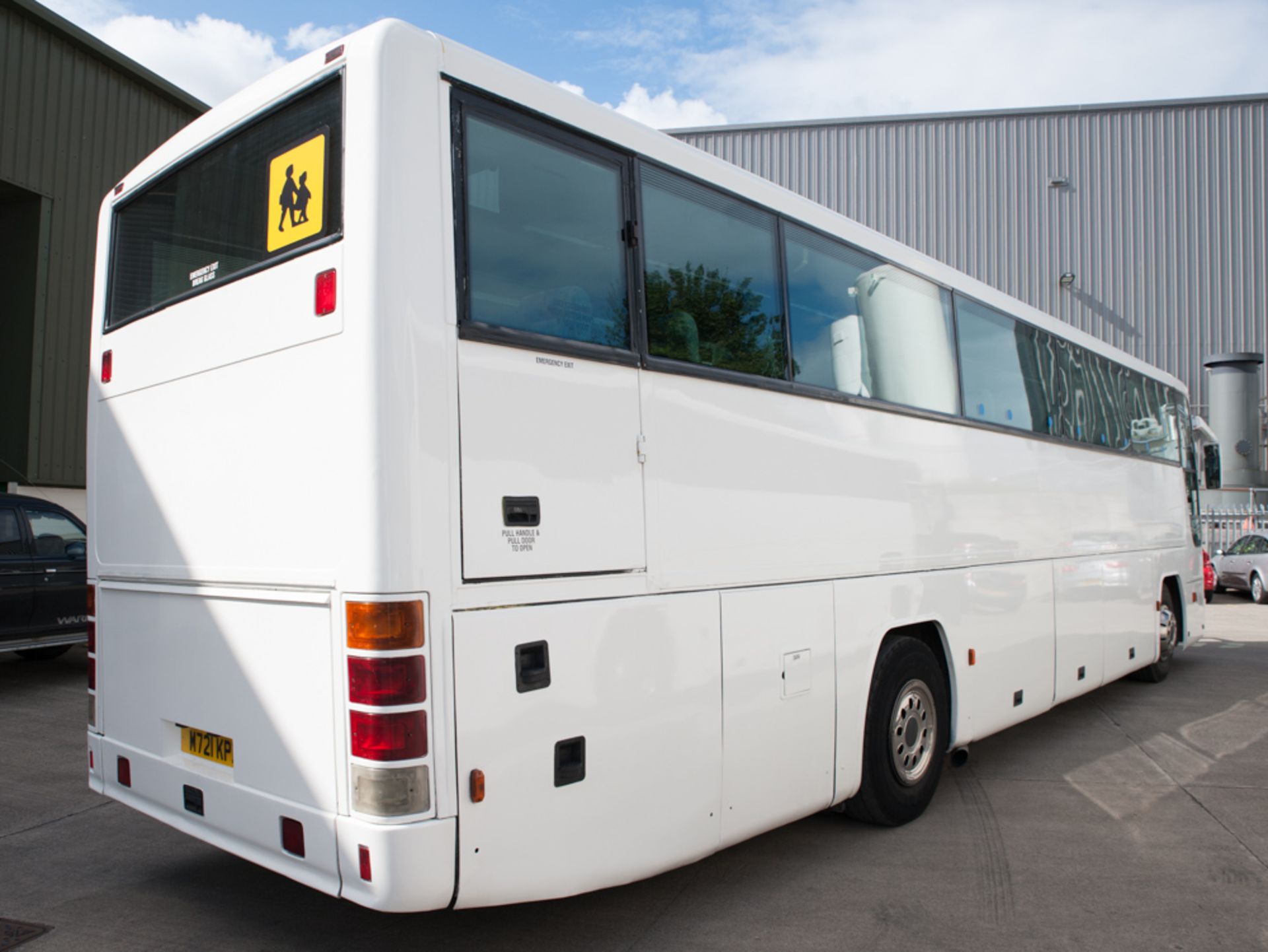 Volvo B10M Plaxton Premier 57 seat luxury coach  Registration Number: M721 KPD Date of Registration: - Image 3 of 9