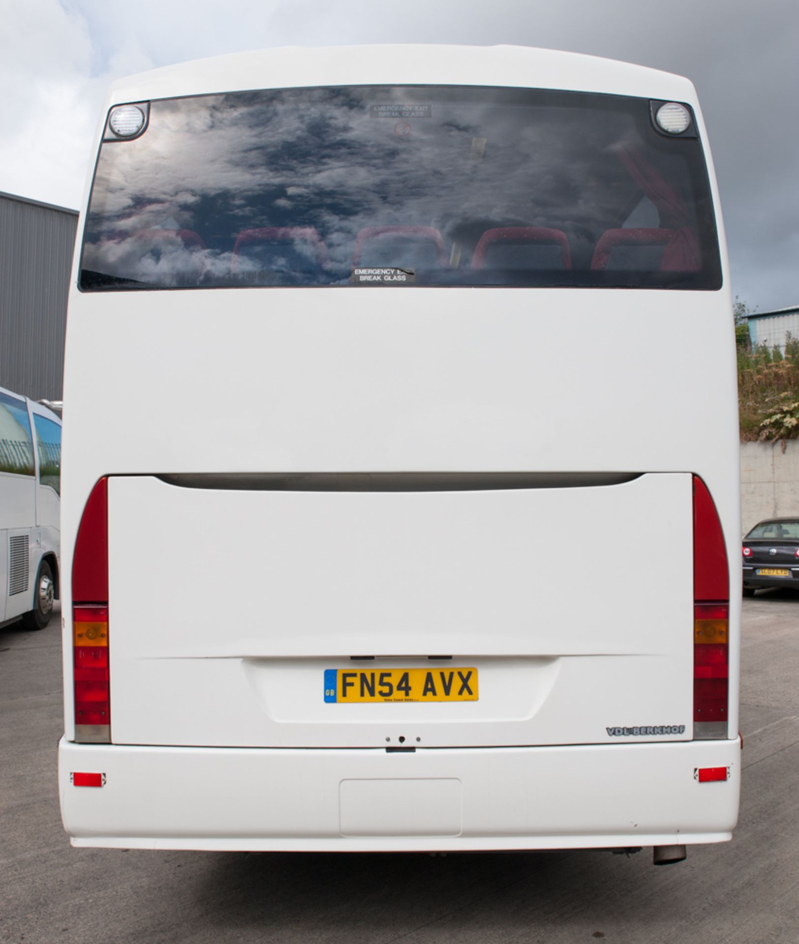 Volvo B12B VDL Berkoff 51 seat luxury coach Registration Number: FN54 AVX Date of Registration: 01/ - Image 6 of 10