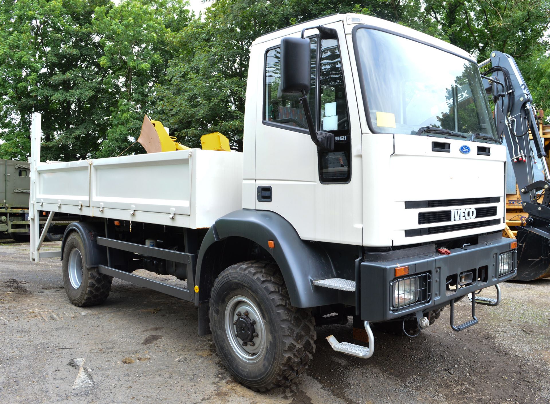 Ford Iveco 95E21 4x4 dropside lorry (Ex MOD) Registration Number: Y969 XGV Date of Registration: