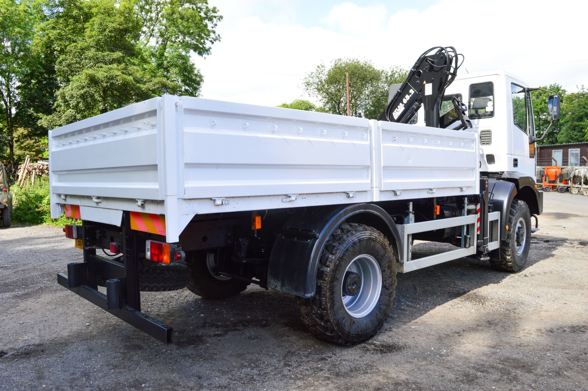 Iveco 95E21 4x4 dropside lorry (Ex MOD) Registration Number: Y967 RJU Date of Registration: 01/05/ - Image 4 of 8