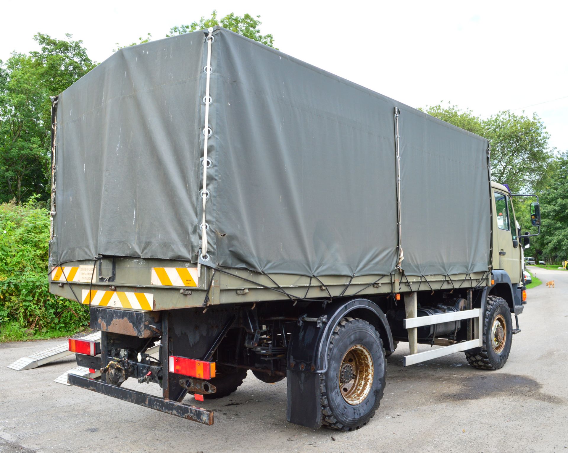 MAN 4x4 dropside lorry (Ex MOD) Registration Number: PX53 NRY Date of Registration:12/03/2004 MOT - Image 4 of 8