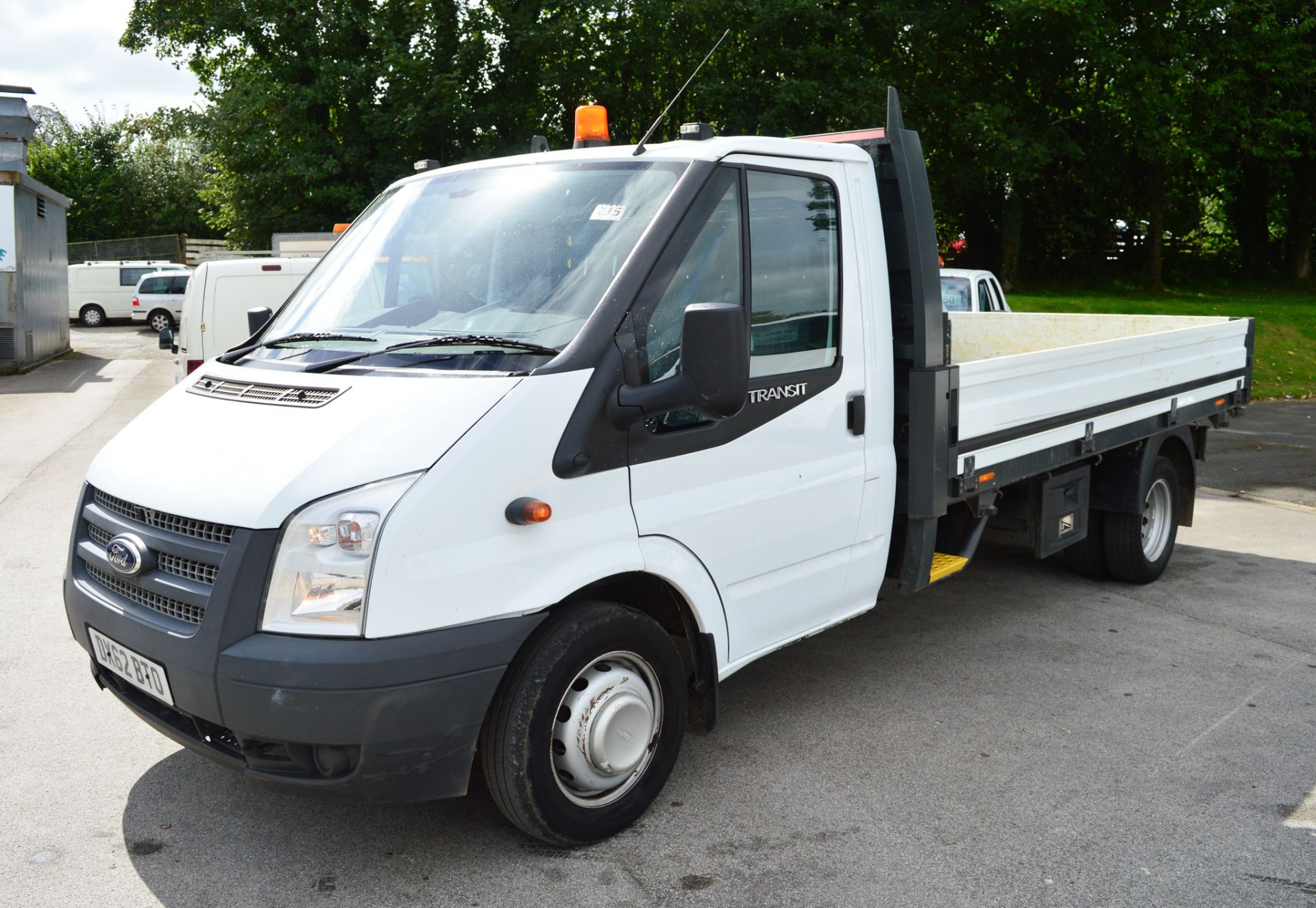 Ford Transit dropside pick up Registration Number: DX62 BTO Date of Registration: 01/09/2012 MOT - Image 2 of 8