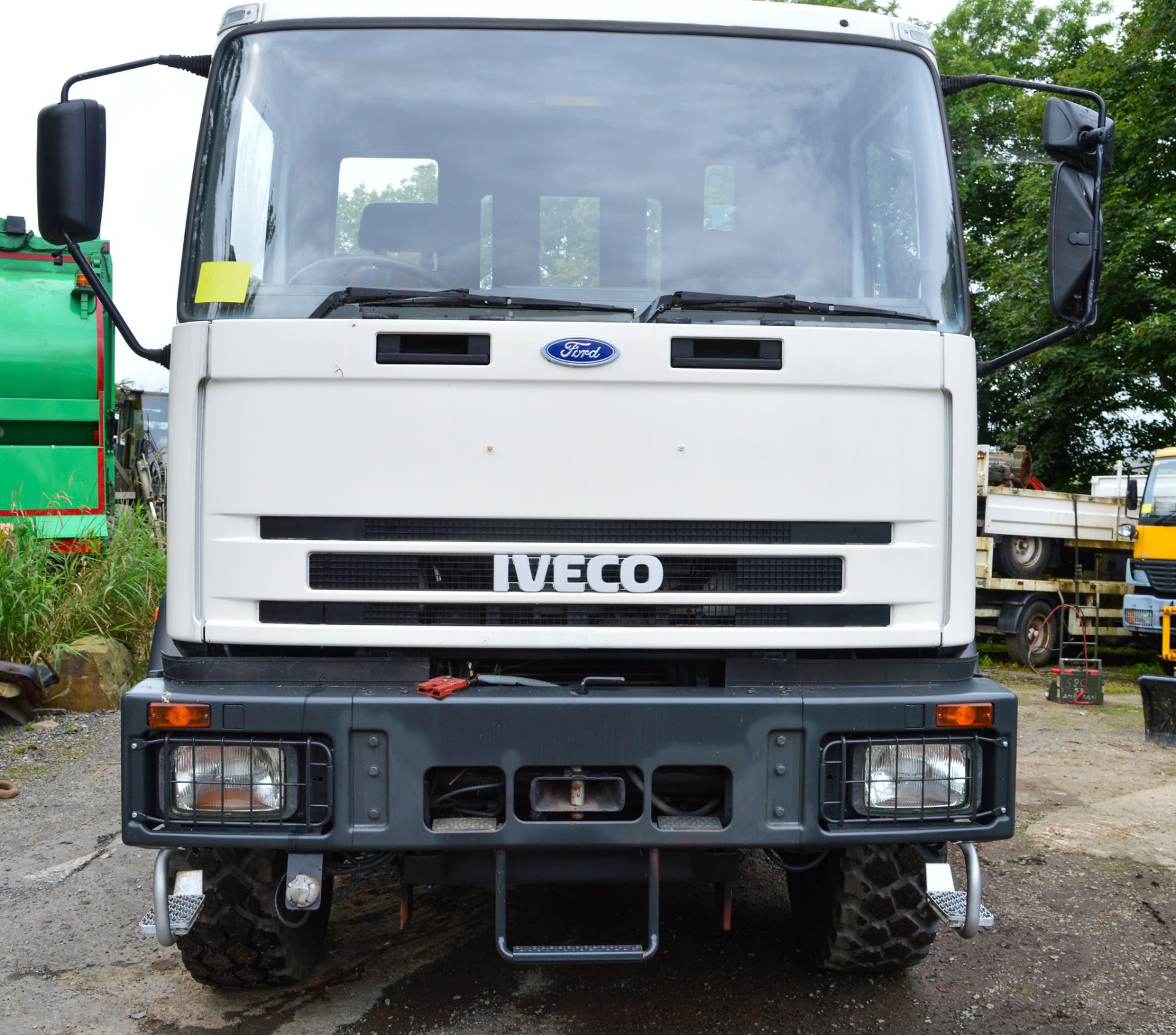 Ford Iveco 95E21 4x4 dropside lorry (Ex MOD) Registration Number: Y969 XGV Date of Registration: - Image 5 of 10