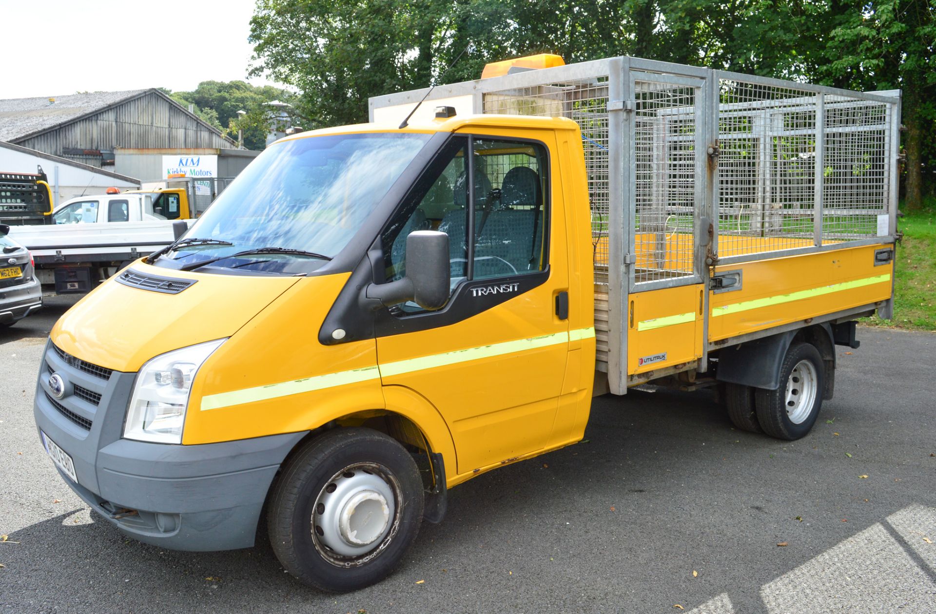 Ford Transit pick up dropside Registration Number: HG10 EUO Date of Registration: 28/05/2010 MOT - Image 2 of 7