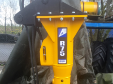 Arrowhead R75 hydraulic breaker Year: 2016 new and unused. UK made, includes 2 pin bracket,