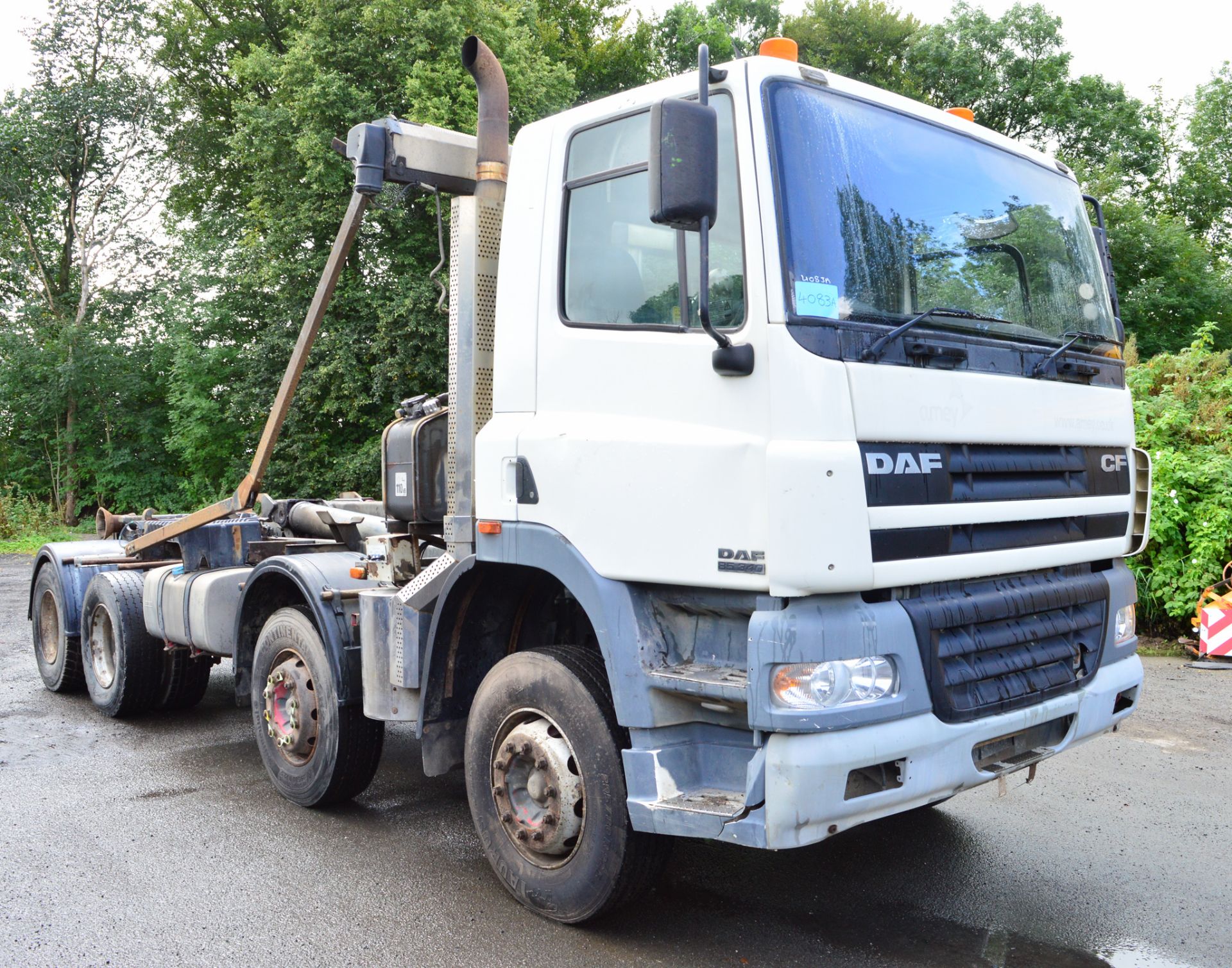 DAF CF 85.340 8x4 hook lift lorry Registration Number: EU54 ESO Date of Registration: MOT expires: