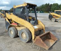 Caterpillar 242B skidsteer loader Year: 2007 S/N: BXBXM03659 Recorded Hours: 2257 c/w loading bucket