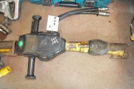 JCB anti vibe hydraulic breaker A551917