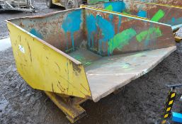 Contact 1250 kg steel tipping skip