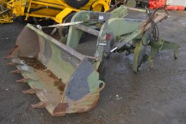 Schmidt FL-4 front loader  removed from a unimog