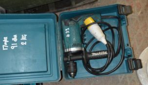 Makita 110 volt power drill  c/w carry case