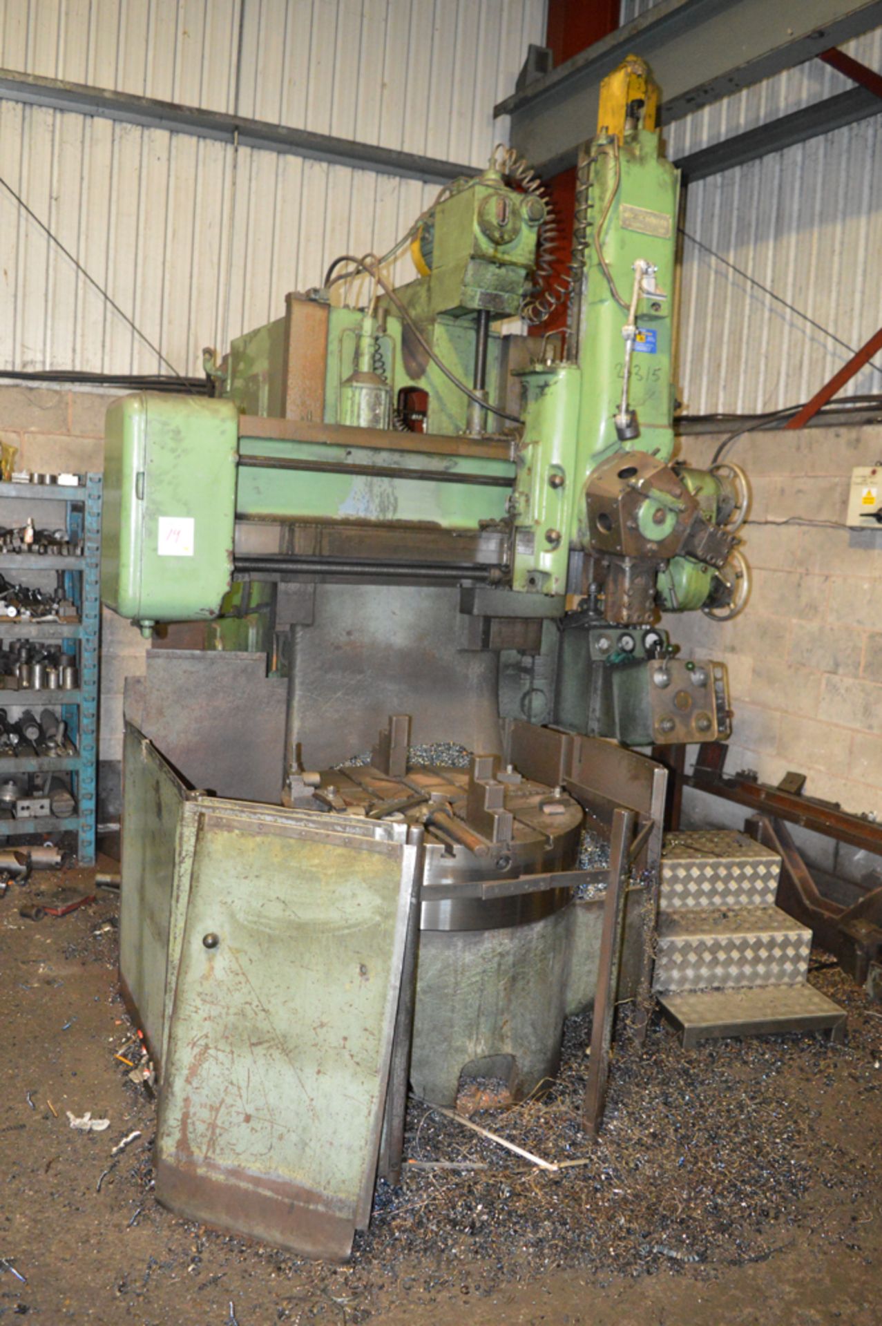 Webster & Bennet 36 inch elevating rail boring machine S/N: 5858-1 c/w 36 inch diameter chuck & 5