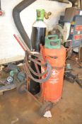 Oxy acetylene gas cutting torch c/w regulators & bottle trolley **Gas bottles not included**