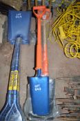 6 - Carters shockproof fibreglass shaft cable laying spades New & unused