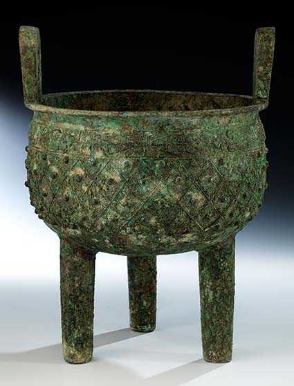 Sakralbronze Höhe: 39,4 cm. Durchmesser: 29 cm. China, westl. Zhou-Dynastie, 8./ 9. Jahrhundert v. - Image 2 of 10