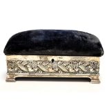 An Edwardian silver jewellery casket in the Art Nouveau style,