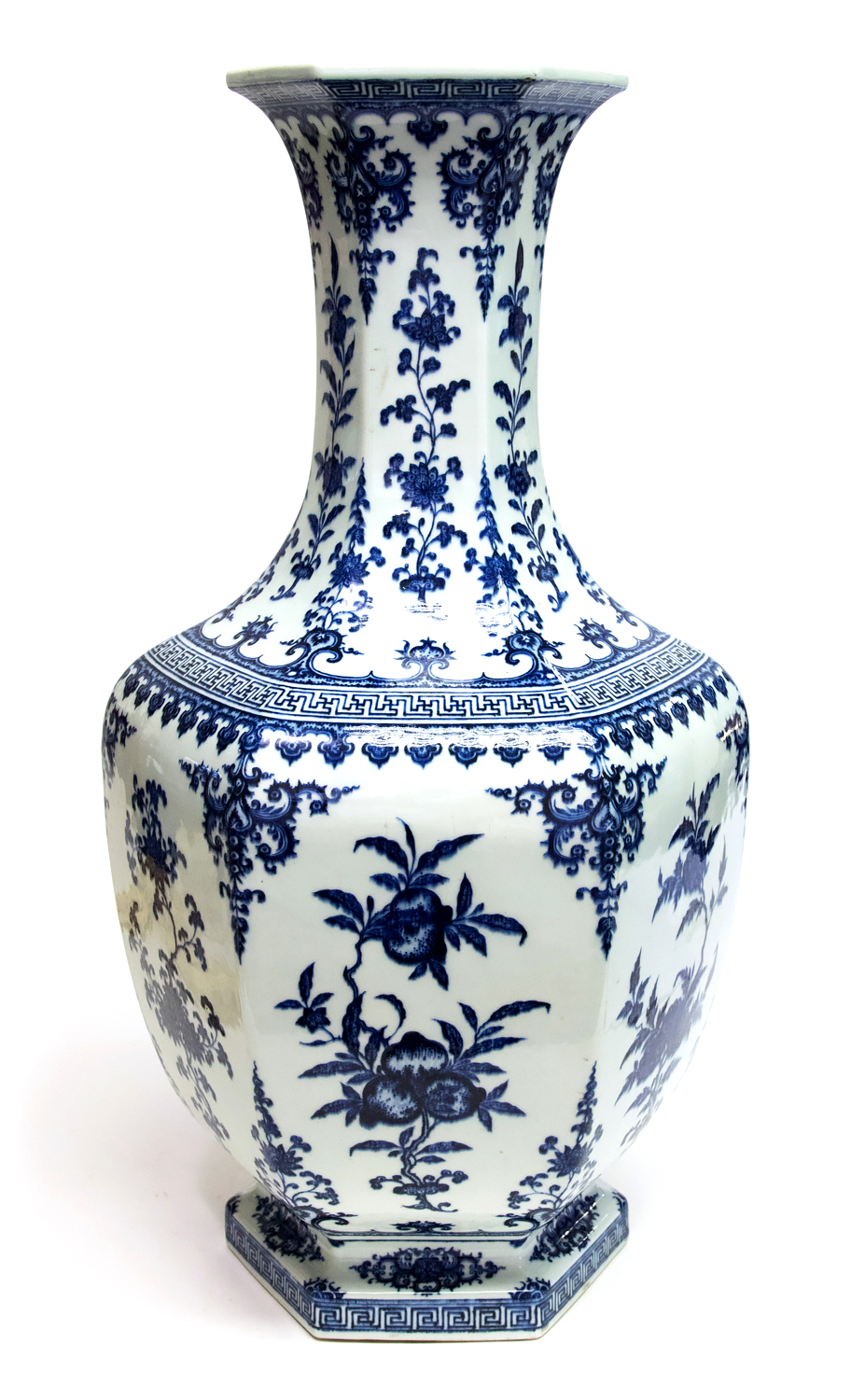 A fine Chinese blue and white vase, seal mark of Qianlong, of hexagonal mallet form, - Image 7 of 11