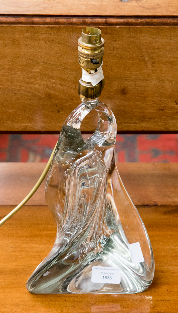 An art glass lamp base