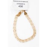 A 9 ct gold chain bracelet 2.6 grms approx.