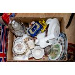 A box of ceramics including Royal Crown Derby plates and thimbles, Royal Commemorative ceramics,