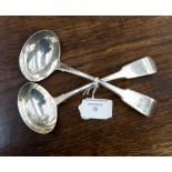 A pair of George III silver fiddle pattern sauce ladles, London 1814, 4.