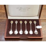 The Sovereign Queens Spoon Collection, silver spoons with gilt terminals, hallmark Sheffield 1977,