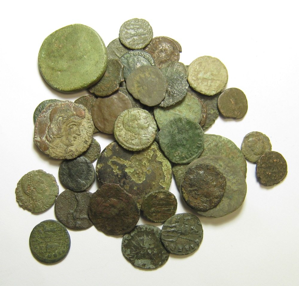 Collection of 40 Roman Bronze Coins Mixed lot of Roman coins, including coins of Claudius, Nero,