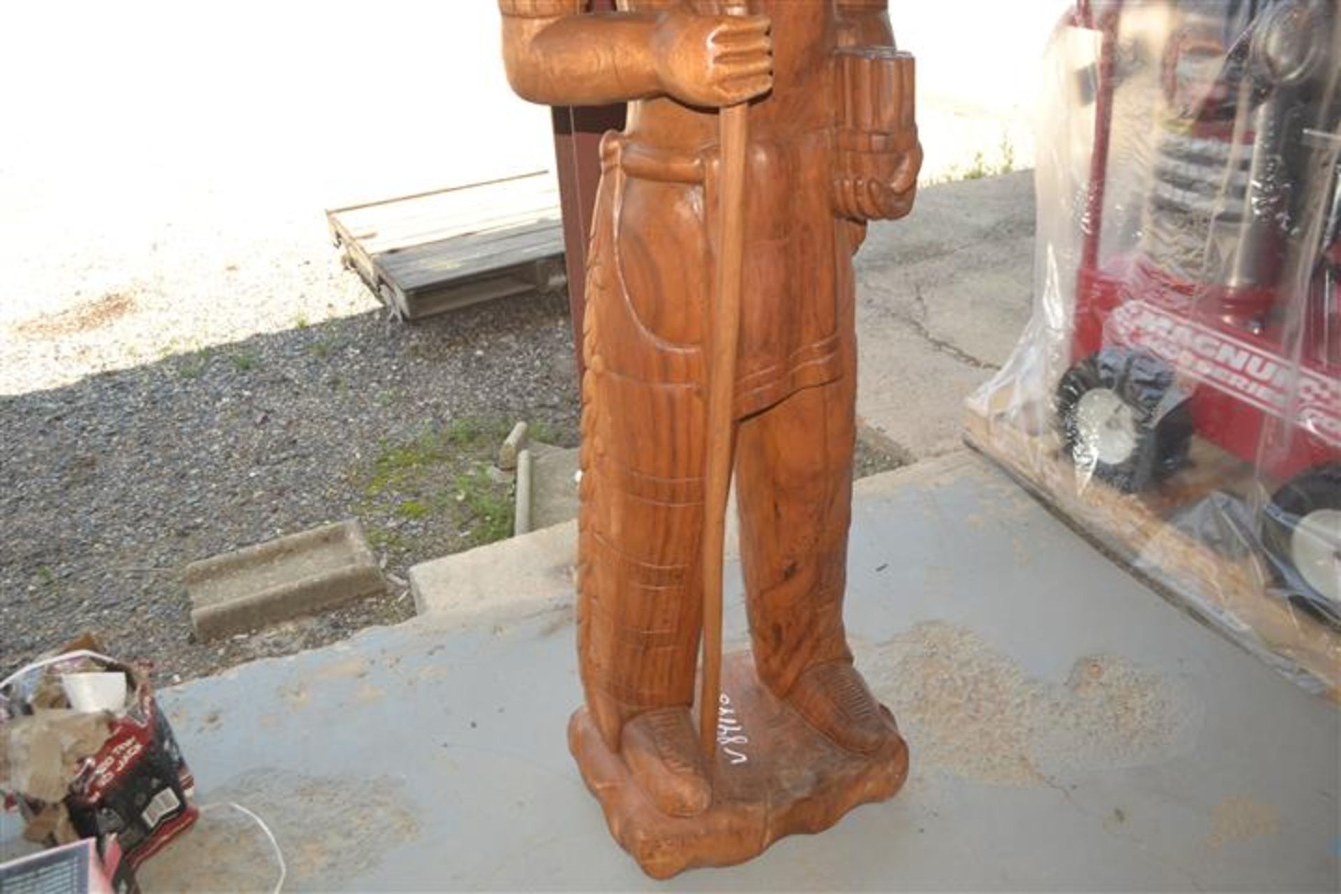 TEAK CIGAR STORE INDIAN STATUE - Image 3 of 8