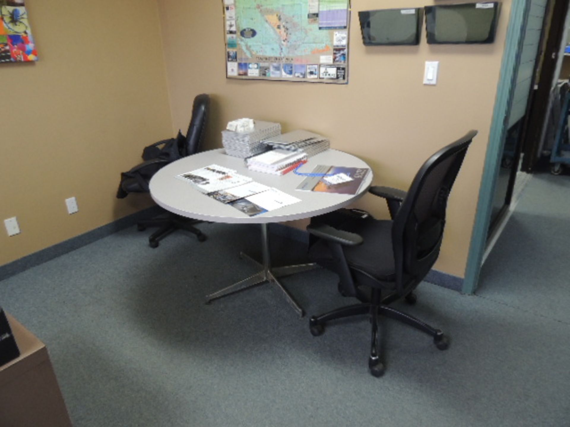 Office Furniture - Image 4 of 9
