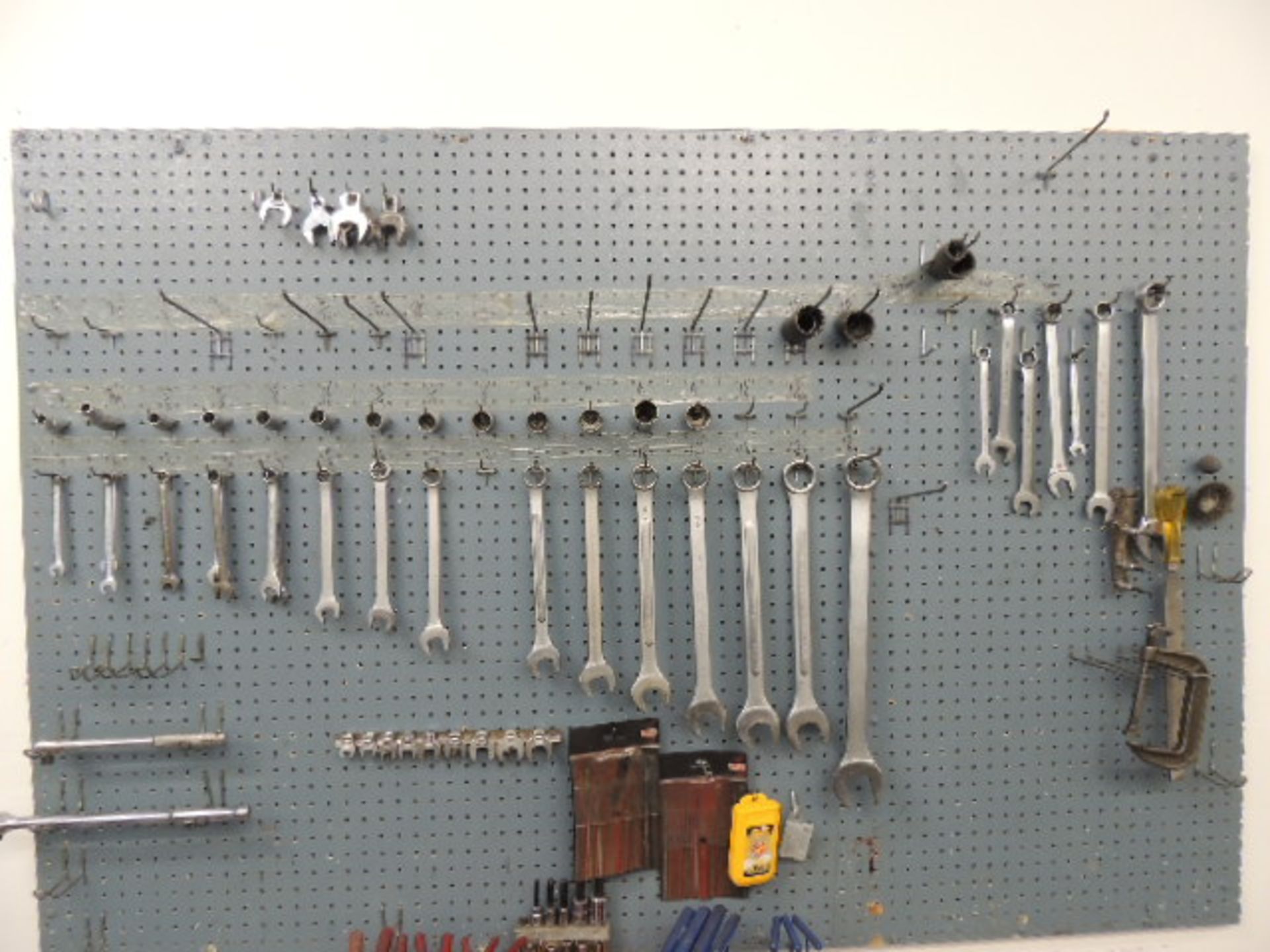 Tools - Image 7 of 7