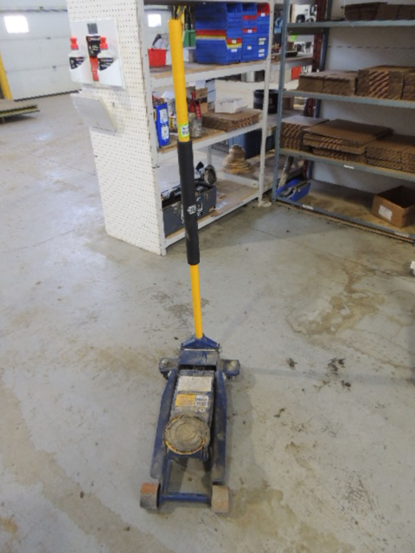 Floor Jack - Image 2 of 3