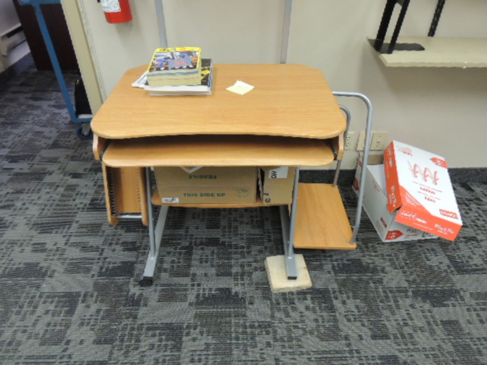 Office Furniture - Image 14 of 22