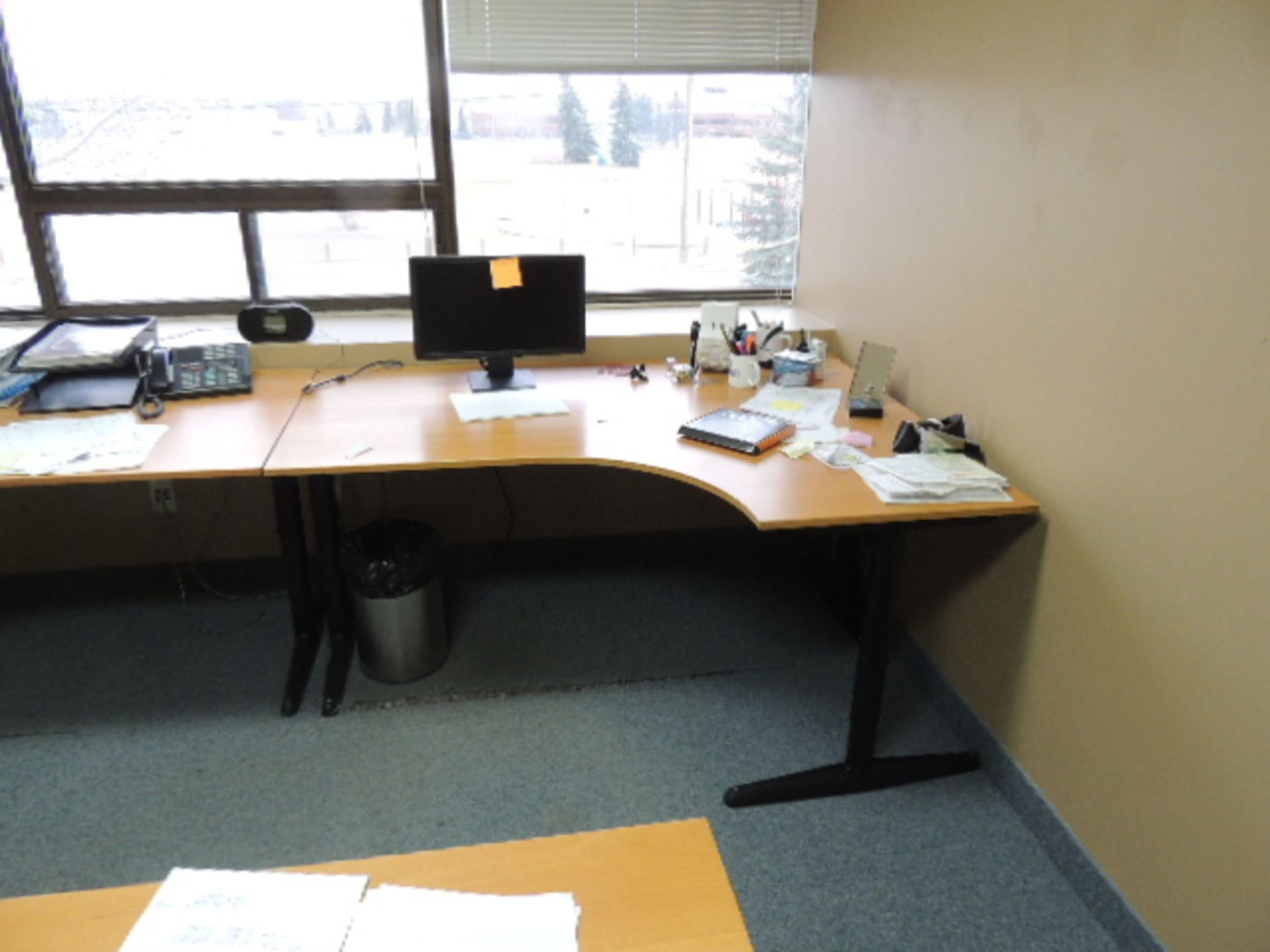 Office Furniture - Image 2 of 9