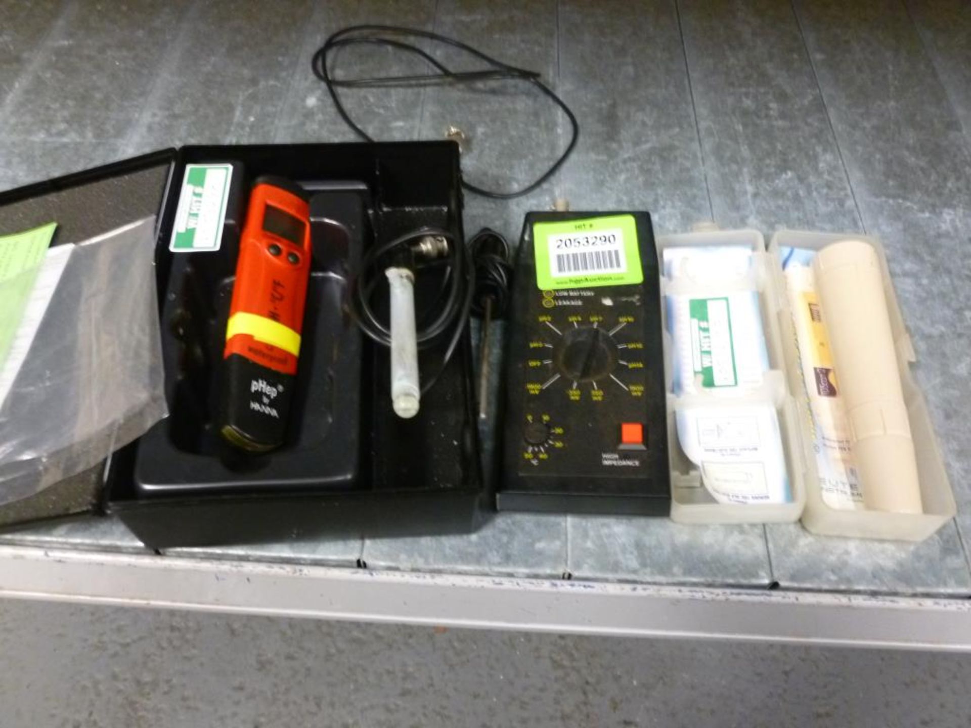 (2 ) Ph Meters & (1) TDS Waterproof Meter. HIT# 2053290. PRA Department. Asset Located at Timken