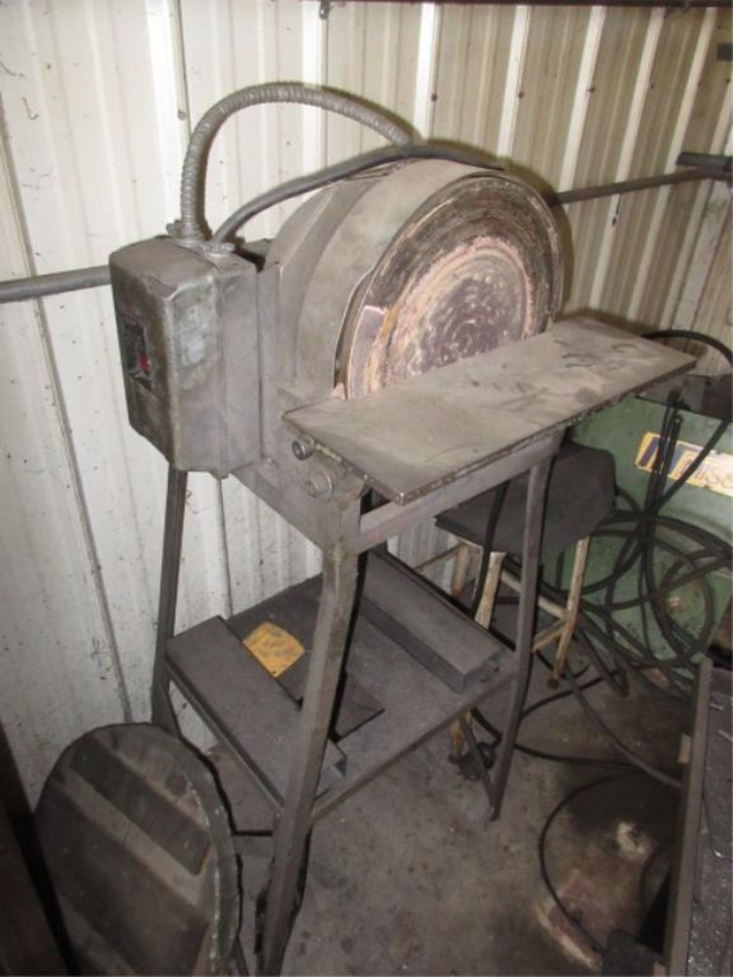 Single End Grinder. Fairbanks Morse Single End Grinder, 3/4 hp, 1740 rpm, three phase, 220/440VAC.