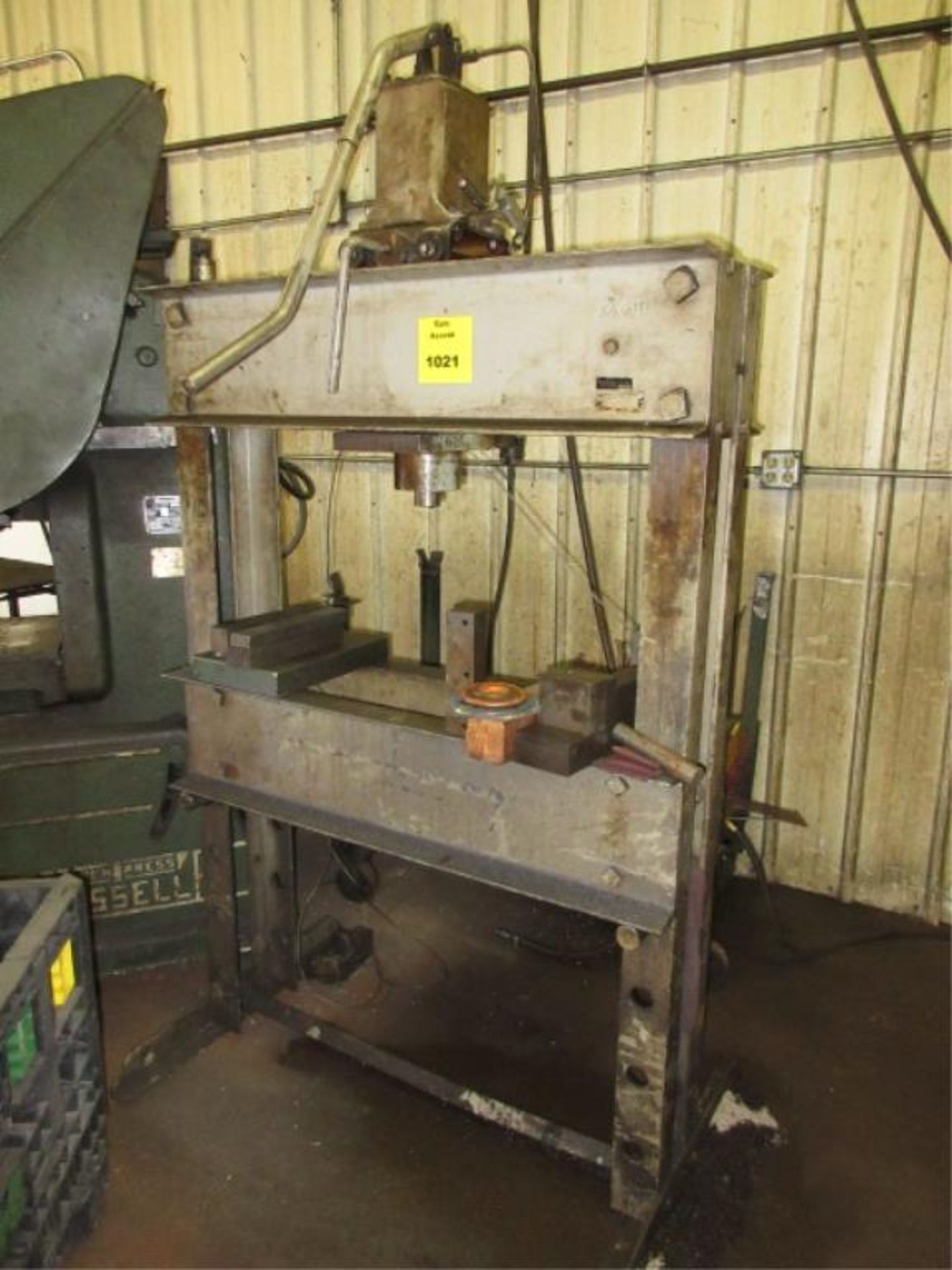 Rodgers H-Frame Shop Press. Rodgers KDS-50 H-Frame Shop Press, approx. 50-Ton capacity. SN# 1060-