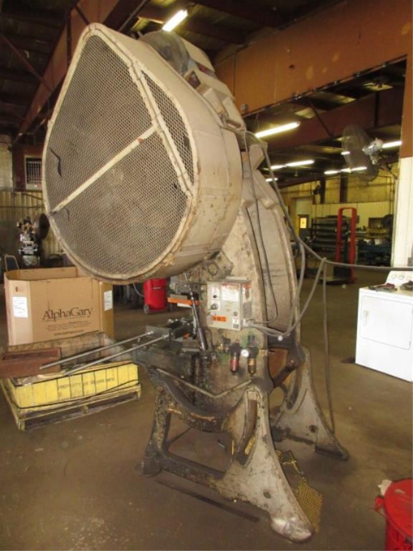 Bliss OBI Punch Press. Bliss 5.5 50-Ton OBI Punch Press, bed size 30 x 19, ground indicator, two- - Image 5 of 5