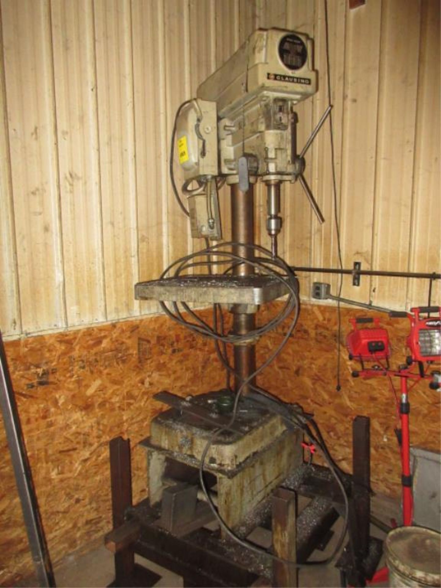 Clausing Drill Press. Clausing 2223 20" Variable Speed Drill Press, 1 hp, spindle speeds 150-2000