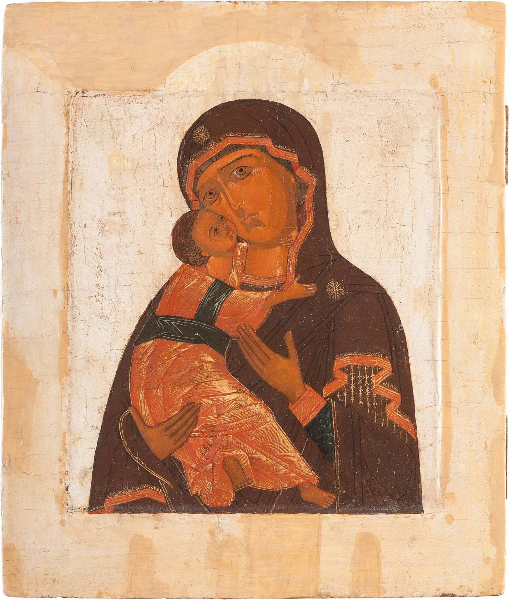 AN ICON SHOWIING THE VLADIMIRSKAYA MOTHER OF GODRussian, 17th century Tempera on wood panel with