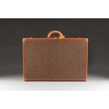 LOUIS VUITTON ALZER 70 KOFFER Frankreich, Paris, 20. Jh. Holz, Monogramm Canvas, Besatz aus